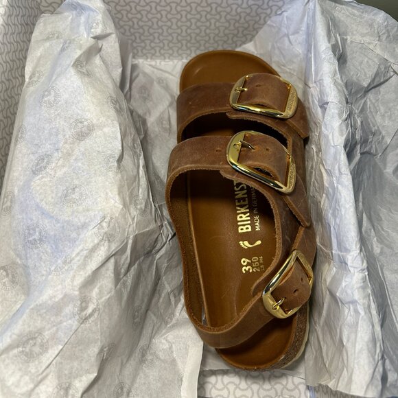 Birkenstock Milano Big Buckle Oiled Leather Sandals - Picture 14 of 15